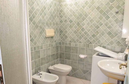 Porto Ottiolu Apartment | Holiday apartment with three rooms with 6 beds in the basement