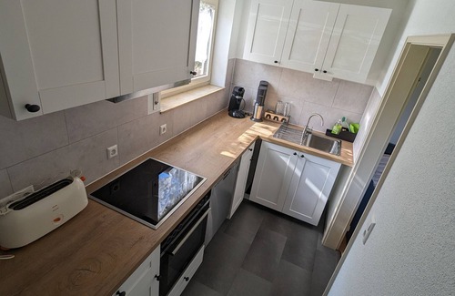 Oberlengenhardt Apartment | Holiday Apartment "Wiesenblümle" with Private Terrace, Private Garden and Wi-Fi
