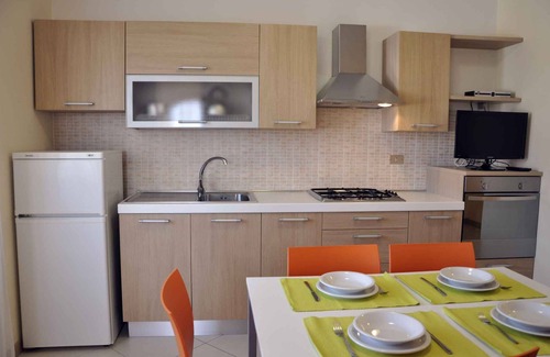 Lazise Apartment | Holiday apartment with an outdoor pool and WiFi