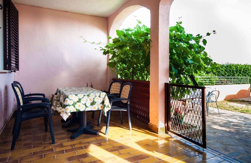 Monterol Apartment | Holiday apartment with air conditioning