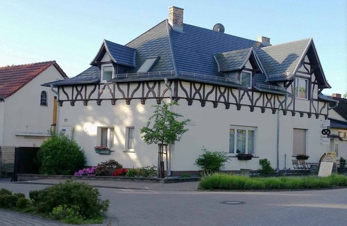 Blankensee Apartment | Holiday apartment with garden in the old bakery