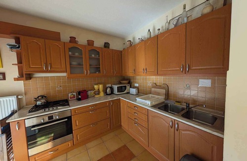 Siofok-Szabadifurdo Apartment | Holiday apartment with grill and garden pavilion