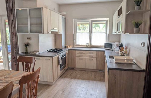Zamardi Apartment | Holiday apartment with internet in a quiet location