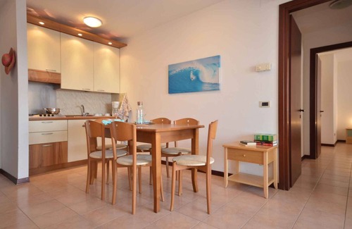 Lignano Sabbiadoro Apartment | Holiday apartment with air conditioning, balcony and roof terrace