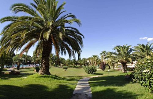 Campulongu Apartment | Holiday apartment with swimming pool near the sea