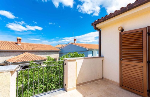 Porat Apartment | Holiday apartment with two bedrooms and balcony