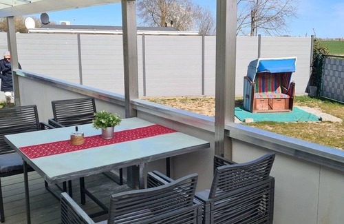 Elmenhorst/Lichtenhagen Apartment | holiday apartment/apt. for 6 guests with 50m² in Elmenhorst/Lichtenhagen (166155)