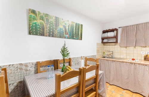 La Aldea de San Nicolas Villa | Holiday Home 'Vivienda Vacacional Folillo' with Private Pool, Wi-Fi and Air Conditioning