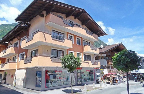 Mayrhofen Apartment | Holiday flat "Windschnur - Enzian 5" directly at the skiing areas Penken & Ahorn