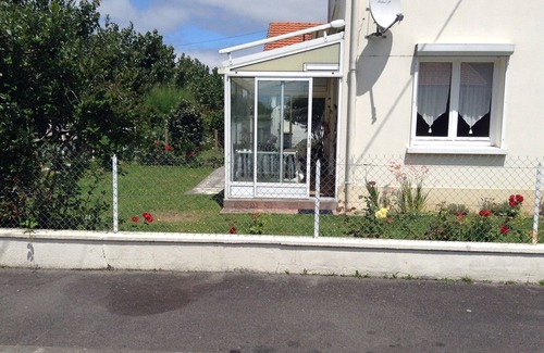 Tharon-Plage House | Holiday house for 2 to 10 persons Saint MIchel head chef