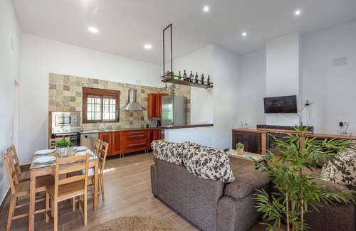 Marchena House | Holiday Home 'Casa Rural Adalid' with Pool, Garden, Terrace & Wi-Fi
