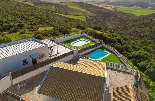 San Ambrosio House | Holiday Home 'Bellavistas' with Mountain View, Wi-Fi and Air Conditioning