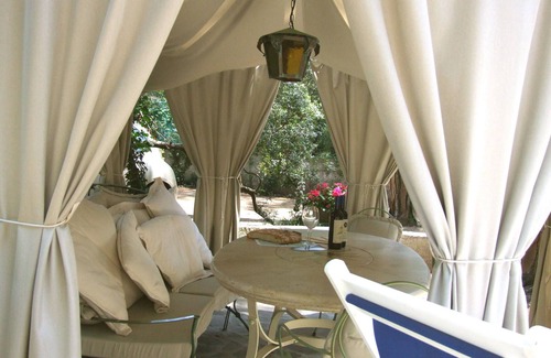 Donoratico House | Holiday Home in Castagneto near the Beach