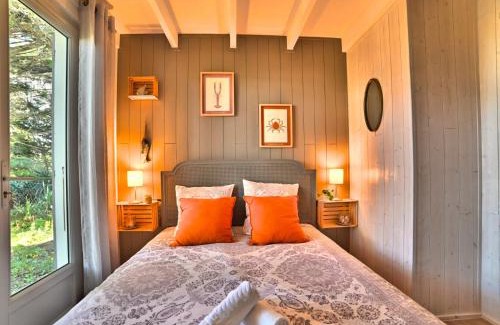 Saint-Pierre-d'Oleron House | Holiday Home La sablière by Interhome