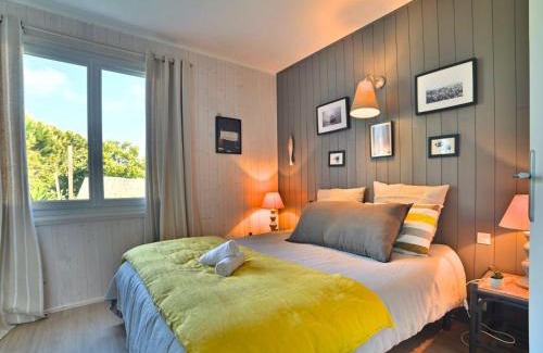Saint-Pierre-d'Oleron House | Holiday Home La sablière by Interhome