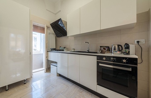 Francavilla Fontana House | Holiday Home 'Dimora Cece' with Balcony and Wi-Fi