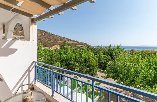 Kipri House | Holiday Home '1 Kypri Seaview Perasma Studio' with Sea View, Wi-Fi and Air Conditioning