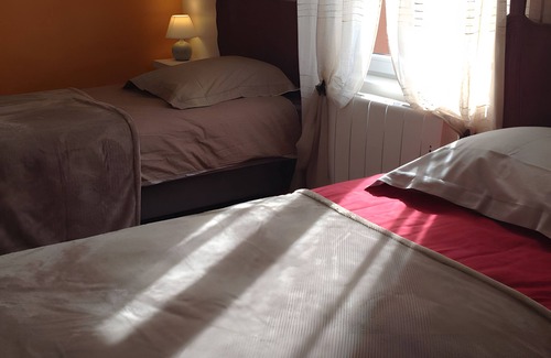 Couffy House | Holiday Home at the Friends' Meeting Place - 15 Minutes from Beauval Zoo