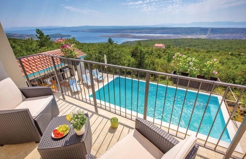 Smrika House | Holiday home-big swimming pool-amazing views