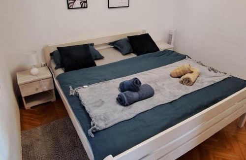 Krusevo House | Holiday home Blue 40 m from beach