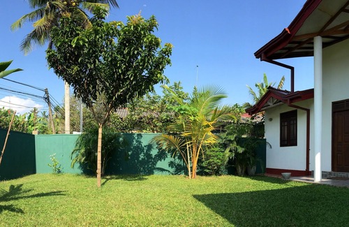 Waskaduwa House | Holiday Home Blue Bird *Waskaduwa Sri Lanka*Kalutara