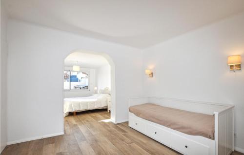 Canet-en-Roussillon House | Holiday Home Canet Plage Bld De La Loge Sur Mer