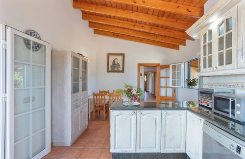 Pilar de la Mola House | Holiday Home 'Can Juan Pedro' with Sea View, Wi-Fi and Air Conditioning