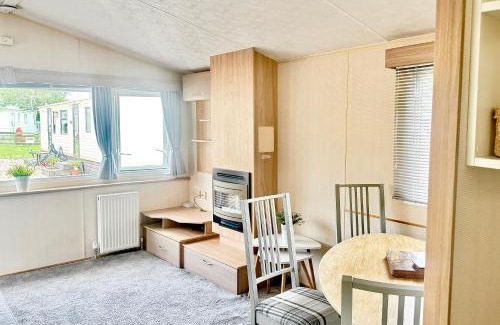 Forfar House | Holiday Home caravan LOCHLANDS Forfar