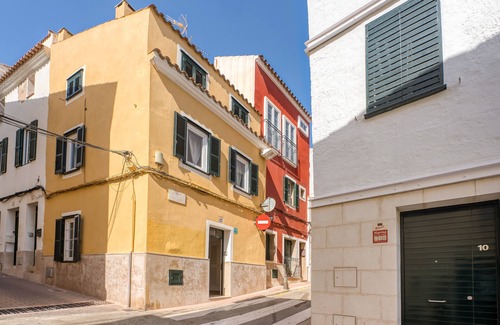 Mahon House | Holiday Home Casa Agnès in the historic centre with A/C & Wi-Fi