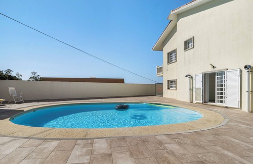 Caminha House | Holiday Home 'Casa Dona Lola' with Sea View, Private Pool and Wi-Fi
