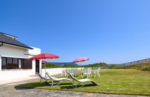 Viana do Castelo House | Holiday Home De Carreço by Interhome