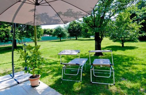 Pettenasco House | Holiday Home di Pipot by Interhome