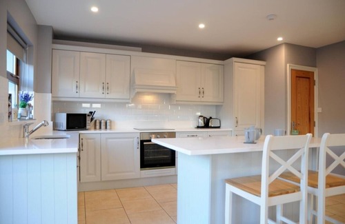 Dingle House | Holiday Home Dingle 3 bedroom house VRBO