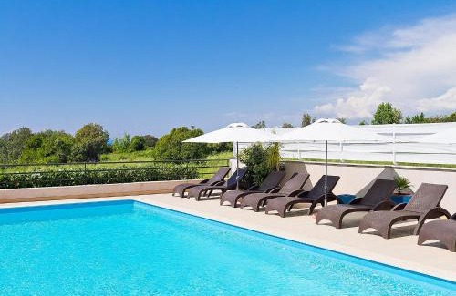 Stinjan House | Holiday Home Dunja by Interhome