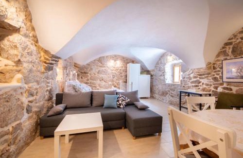 Tribalj House | Holiday Home Dvor by Interhome