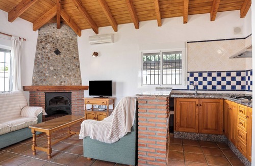 Los Canos de Meca House | Holiday Home "Casita Torre de Meca 2" with Wi-Fi, Terrace & Garden
