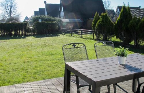 Fedderwardersiel House | Holiday Home Fedderwardersiel-2 by Interhome