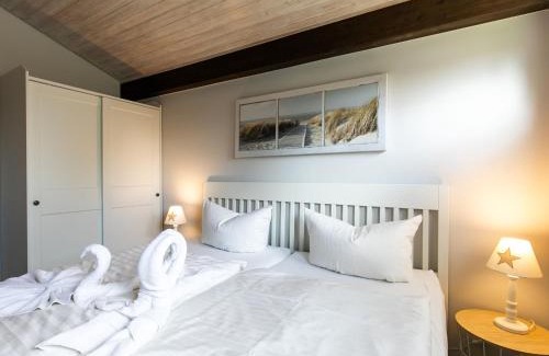 Fedderwardersiel House | Holiday Home Fedderwardersiel-4 by Interhome