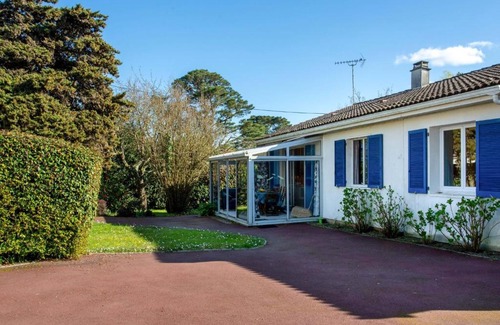 La Bernerie-en-Retz House | Holiday Home La Bruyère by Interhome