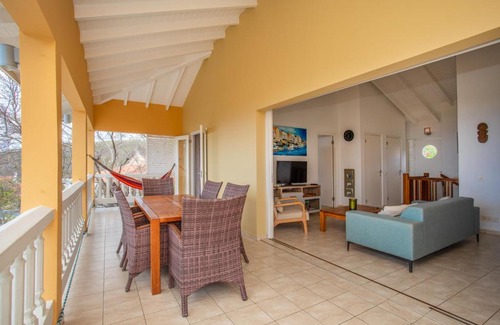 St. Marie Villa | Holiday Home Gran Veranda with private pool, Coral Estate