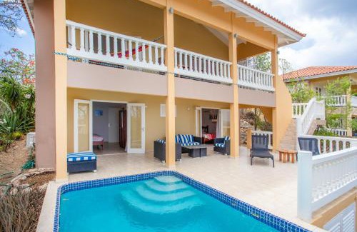 St. Marie Villa | Holiday Home Gran Veranda with private pool, Coral Estate
