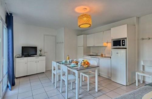 Saint-Hilaire-de-Riez House | Holiday Home Hameau Océan-2 by Interhome