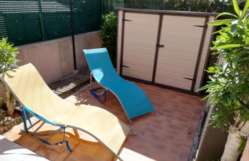 Le Barcares House | Holiday Home Hameau des Tamarins-1 by Interhome