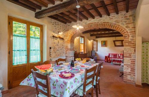 Camaiore House | Holiday Home I Pioppi - CMA107 by Interhome