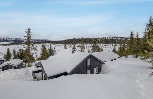 Sjusjoen House | Holiday home in beautiful Sjusjøen, near Lillehammer
