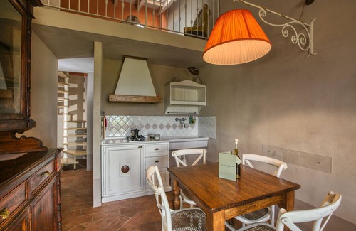 Braccagni House | Holiday Home in Braccagni with Wellness & Golf
