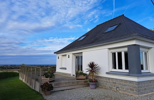 Cleder House | Holiday Home in Brittany with Sea View