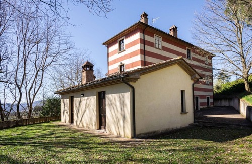 Santa Reparata House | Holiday Home in Citerna near Castello Bufalini
