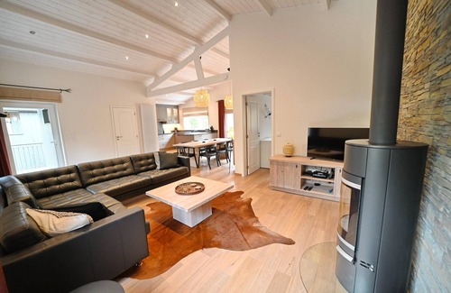 Bohon House | Holiday Home in Durbuy with Hot Tub & Sauna