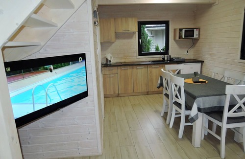 Dziwnowek House | Holiday Home in Dziwnówek by Sea and Lake